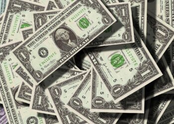 Първите банкноти в САЩ са издадени преди 332 години