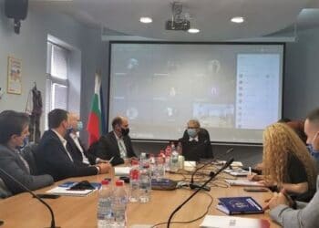 Студентите поискаха връщане в университетите и премахване на зелените сертификати