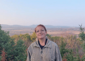 Художничка кани украинци в Ивайловградско, съветва ги да учат български с турски сериали