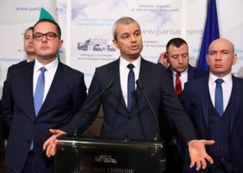 Костадин Костадинов: Готви се окупация на България, предприемаме контрадействие
