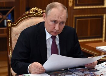 Великотърновският университет отне звание на Путин