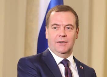 Русия би искала да види САЩ силна и умна страна, а не последен пристан на хора, изпадащи в старческа немощ