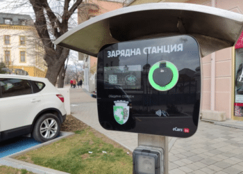 В Сливен вече работят зарядните станции за електромобили