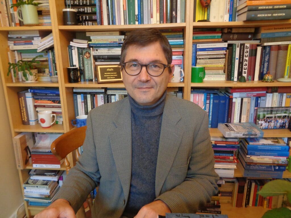 Академик Тиханов