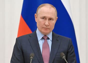 Руски политолог: Путин е скрил семейството си в подземен град, намиращ се в Сибир