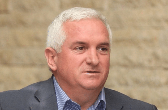 Арбен Мименов сатовча