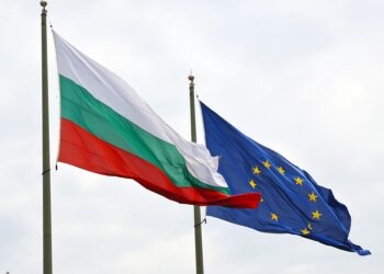 Отбелязваме 17 години от подписването на Договора, с който влизаме в ЕС