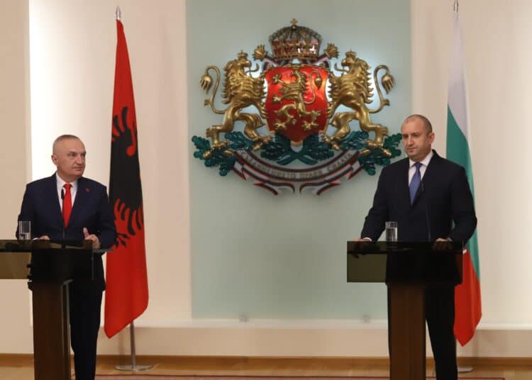 Радев Мета