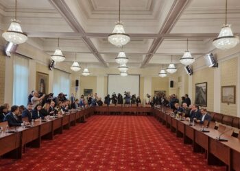 Комисията по външна политика одобри предоставянето на три вида помощ за Украйна