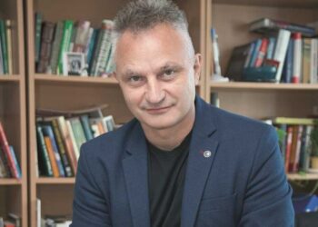 Информационната война трябва първа да бъде спечелена