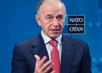 Зам.-шефът на НАТО: Украйна може да спечели войната, тя го заслужава