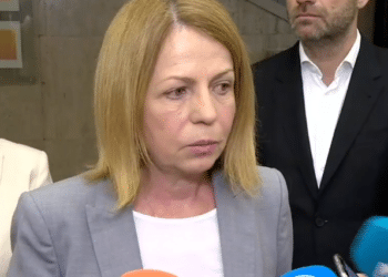 Фандъкова: Градският транспорт няма да спира утре, разписанията трябва да се спазват