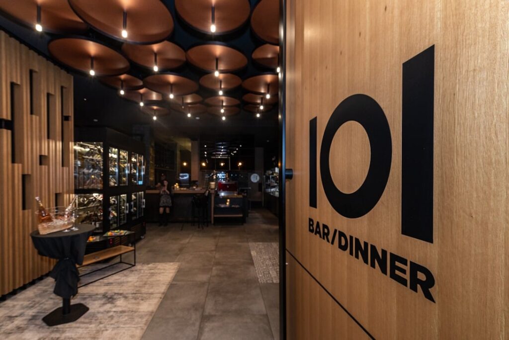 101 Bar and Dinner отново работи след решение на съда 1 271169836 1249633228891025 1666983494194784839 n