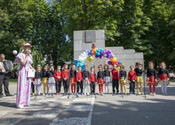 Детски смях и песни в Стара Загора на 1 юни