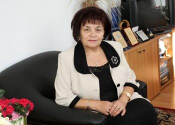 Янка Такева: Учебната година трябва да се удължи