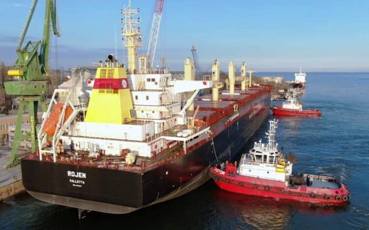 thumb 834x469 rojen ship f