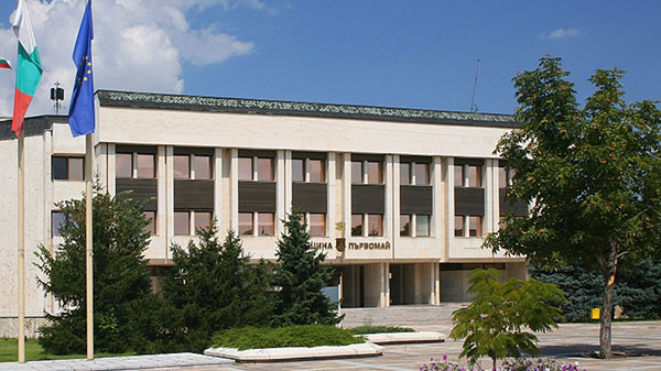 Първомай