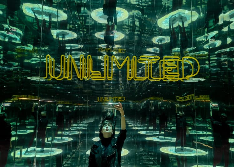 2 Unlimited Space by Vivacom