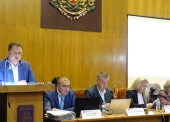 Над 71 000 жители е населението на Велико Търново