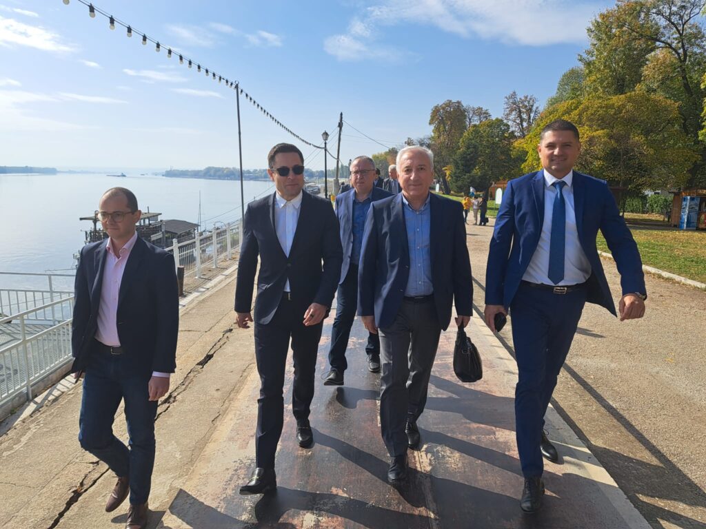Министър Пулев областни управители мобилни приемни Видин