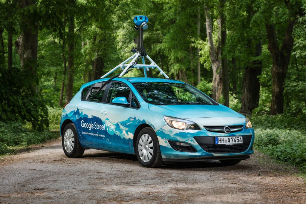 Google Street View Car 02