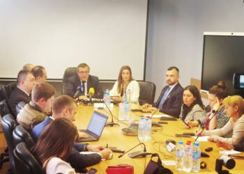 Училищата вече могат да кандидатстват за STEM центрове