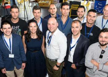Отваря приемът за програмата на Endeavor – Dare to Scale 2023