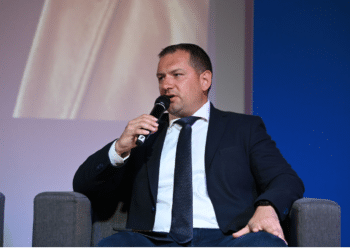 Кметът Гуджеров: Инвеститорите идват заради евтината работна ръка, остават заради кадрите