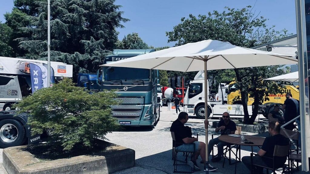 Демонстрации на електрически камиони и автономни системи в автомобилите на TRUCK EXPO 2023 3 IMG 0810
