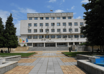 Община бяга от монопола на държавата: Нови пазар прави общинско ВиК