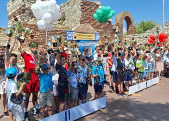 В Несебър наградиха победителите в международния турнир “Математика без граници”