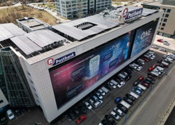 Фотоволтаична електроцентрала на покрива с грижа за околната среда