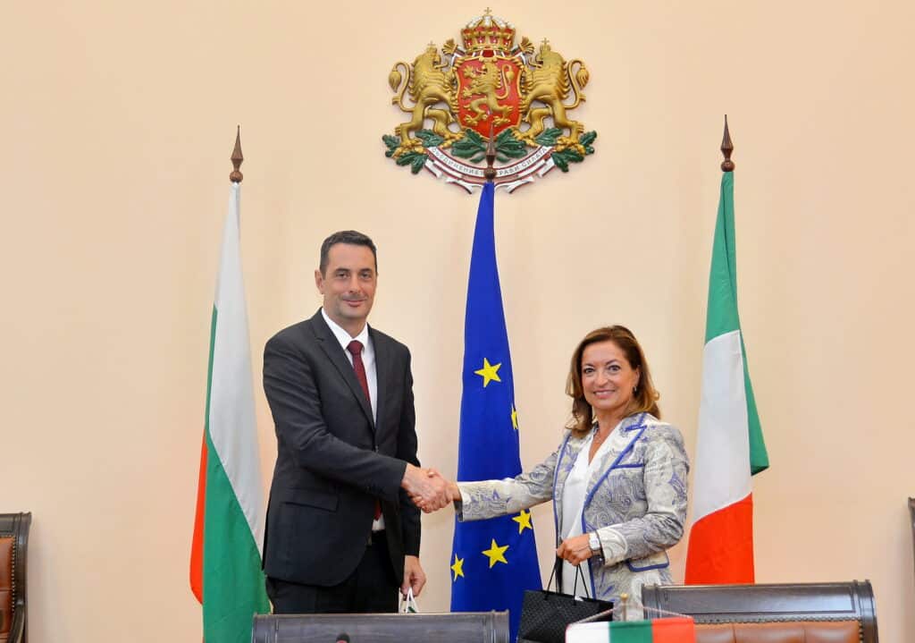 Georgi.Gvozdeykov Giuseppina.Zarra poslanik Italy