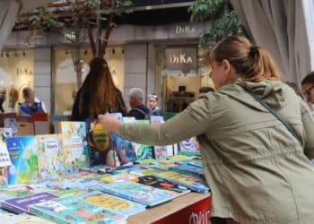 Над 140 издателства в 58 шатри участват в Алея на книгата пред НДК