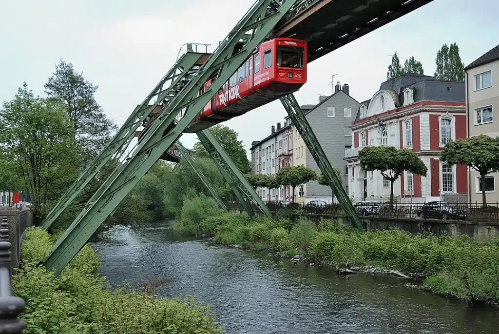 1076px wuppertal 100508 12833 uferstra e 1024x685 2