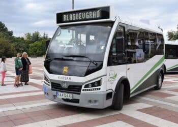 Нови електробуси тръгват в Благоевград, 2 седмици пътуването ще е безплатно