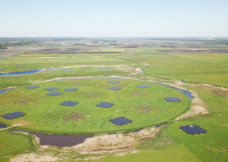 LOFAR 2K18 Screengrabs 02 scaled 1