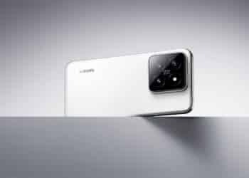 Vivacom предлага новия флагман Xiaomi 14 в комплект със смарт гривна