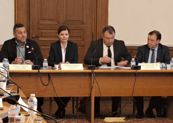 Решения на тъмно блокират Плана за възстановяване