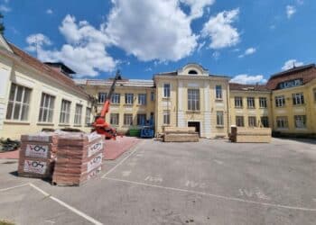 До 2027 г. правят нови градини и училища