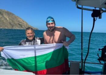 Ново предизвикателство: Петър Стойчев ще преплува Гибралтарския проток