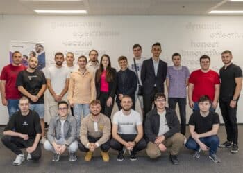 20 студенти завършиха успешно “Vivacom Техническата академия”