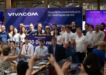 Vivacom дарява 30 000 лева на Сдружението на олимпийските отбори по природни науки
