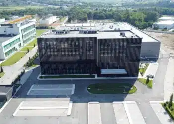 “Хювефарма” откри в Разград завод за ветеринарни ваксини