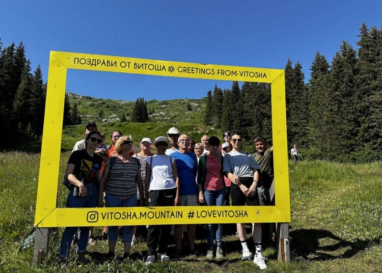 Хора с нарушено зрение опознават света на птиците чрез звуци 1 visual razhodka Vitosha