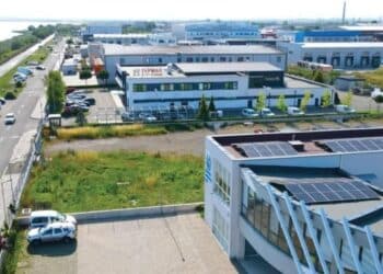 Американци правят части за авиодвигатели в Бургас