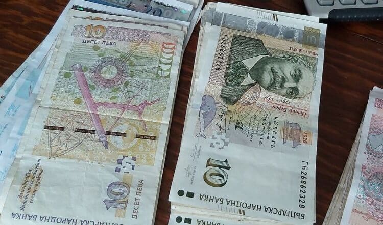 лева левове банкноти