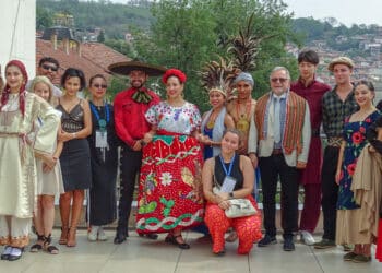 Шест държави оставиха част от културното си наследство във Велико Търново (снимки)