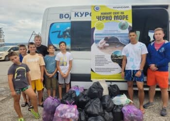 40 деца и младежи изследваха отблизо подводния свят на Черно море