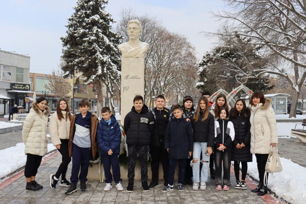 Козлодуй отбеляза 152 г. от гибелта на Апостола на свободата (снимки) 5 480577226 947205024260942 2211102081414368956 n